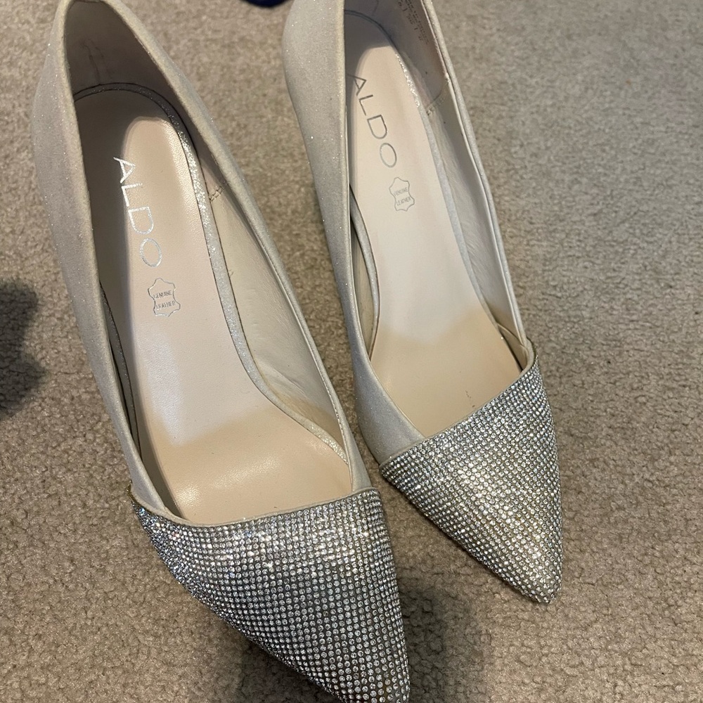 COPY - Gorgeous Aldo bling rhinestone heels size 8.5